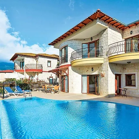 Cicero Villa Kas